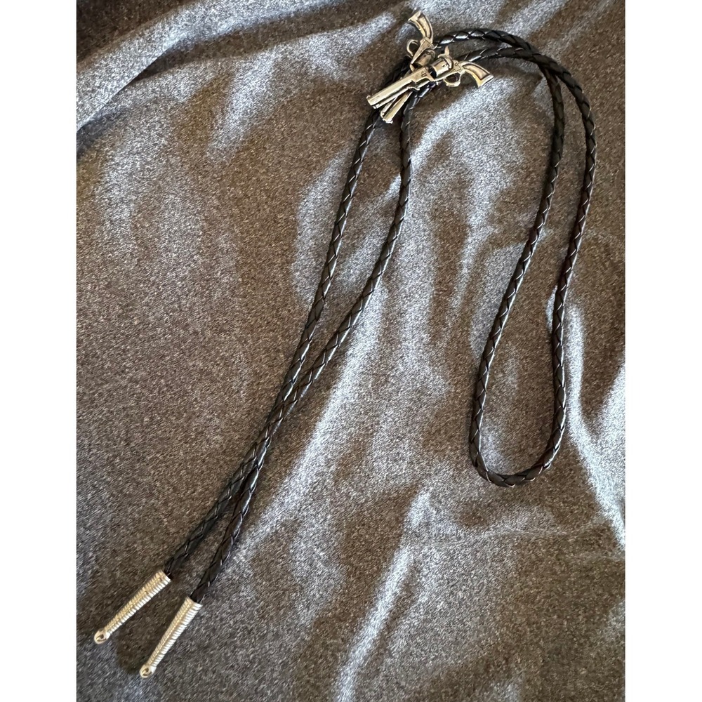 Western Express Revolver Bolo Tie Silver Tone Cowboy Rodeo Gun Country - Picture 2 of 5